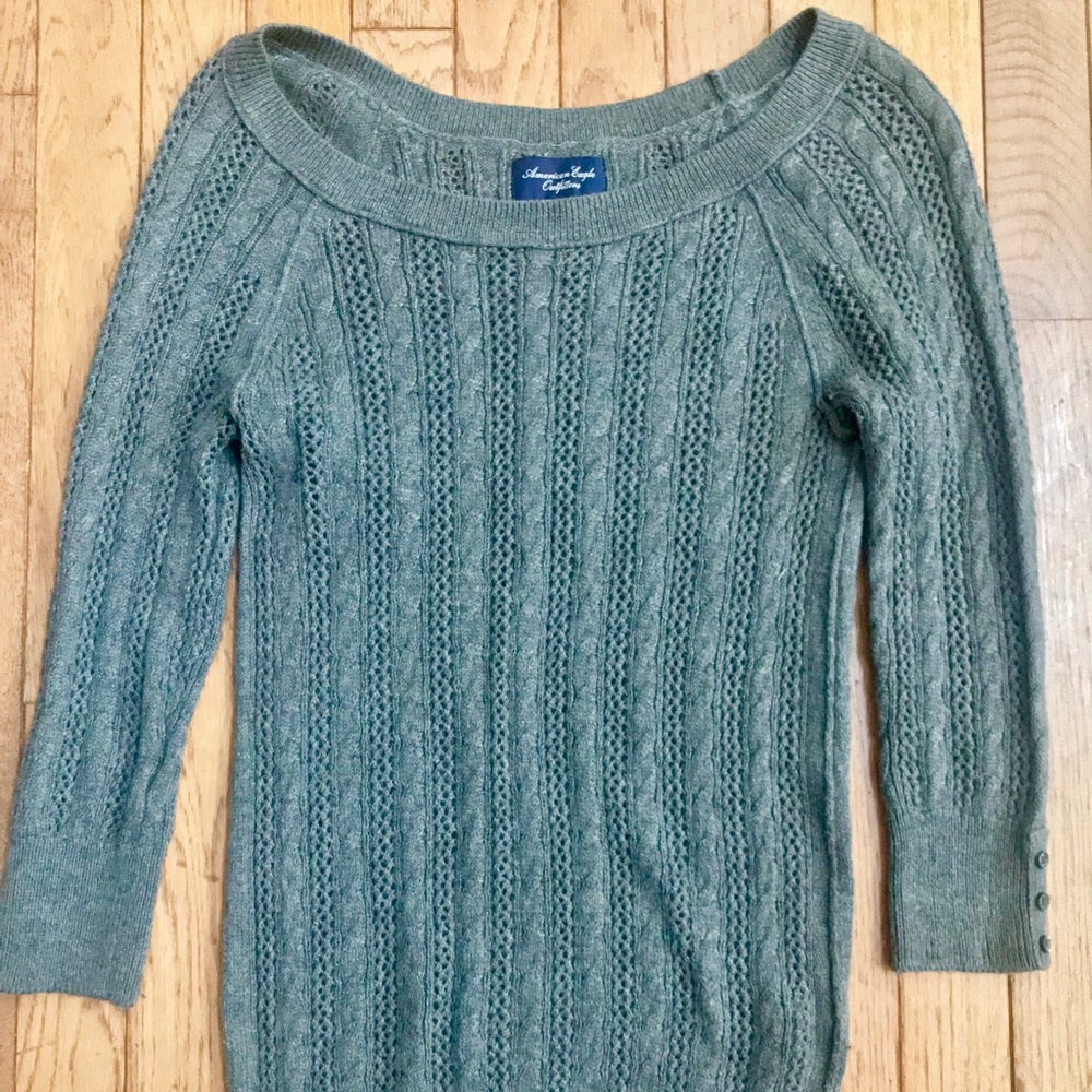American Eagle knitted sweater